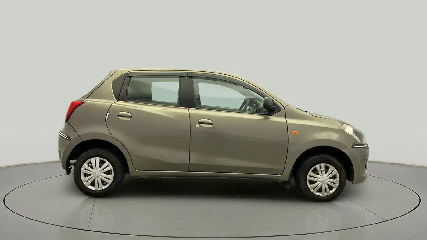 2016 Datsun Go T, Petrol, Manual, 85,967 km, Right Side View