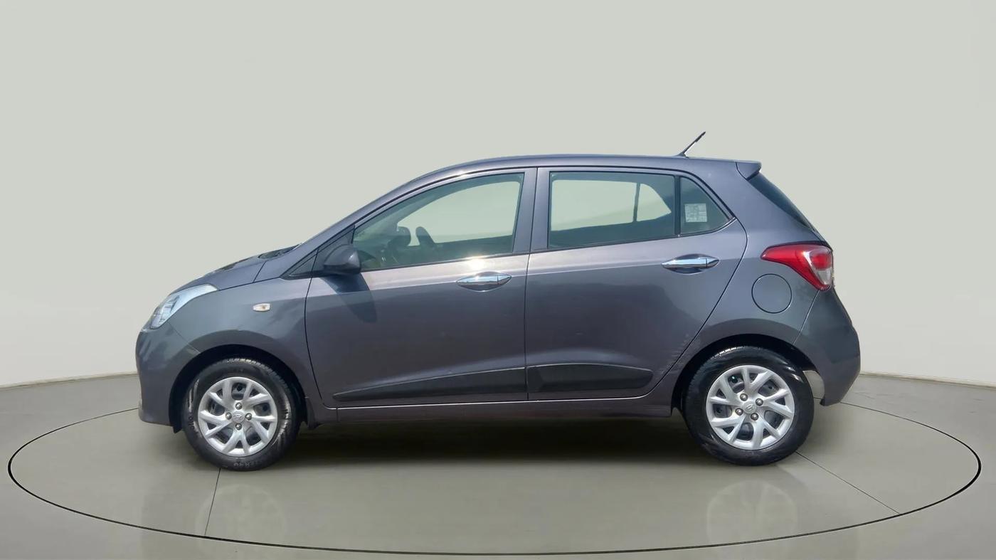 2017 Hyundai Grand i10 MAGNA 1.2 KAPPA VTVT, Petrol, Manual, 67,617 km, Left Side