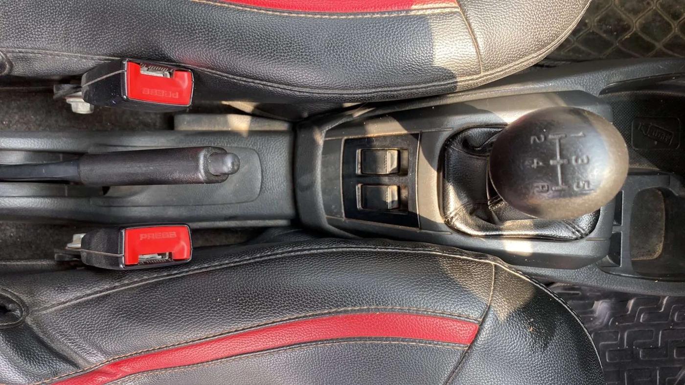 2016 Maruti Alto 800 LXI, Petrol, Manual, 54,907 km, Gear Lever