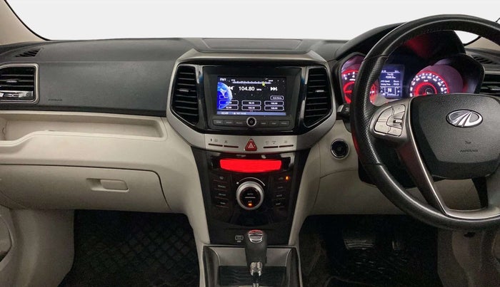 2022 Mahindra XUV300 W8 (O) 1.2 PETROL AMT, Petrol, Automatic, 24,509 km, Air Conditioner