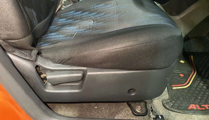 2018 Maruti Alto K10 VXI, Petrol, Manual, 22,598 km, Driver Side Adjustment Panel