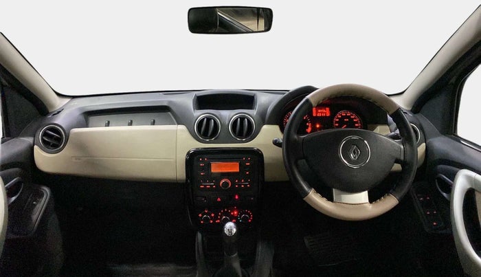 2014 Renault Duster RXL PETROL, Petrol, Manual, 18,717 km, Dashboard