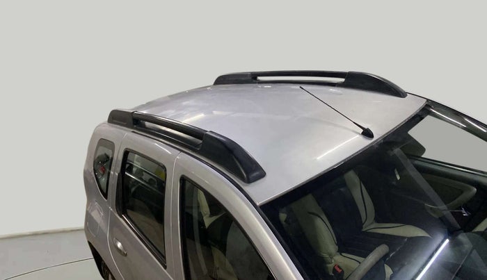 2014 Renault Duster RXL PETROL, Petrol, Manual, 18,717 km, Roof