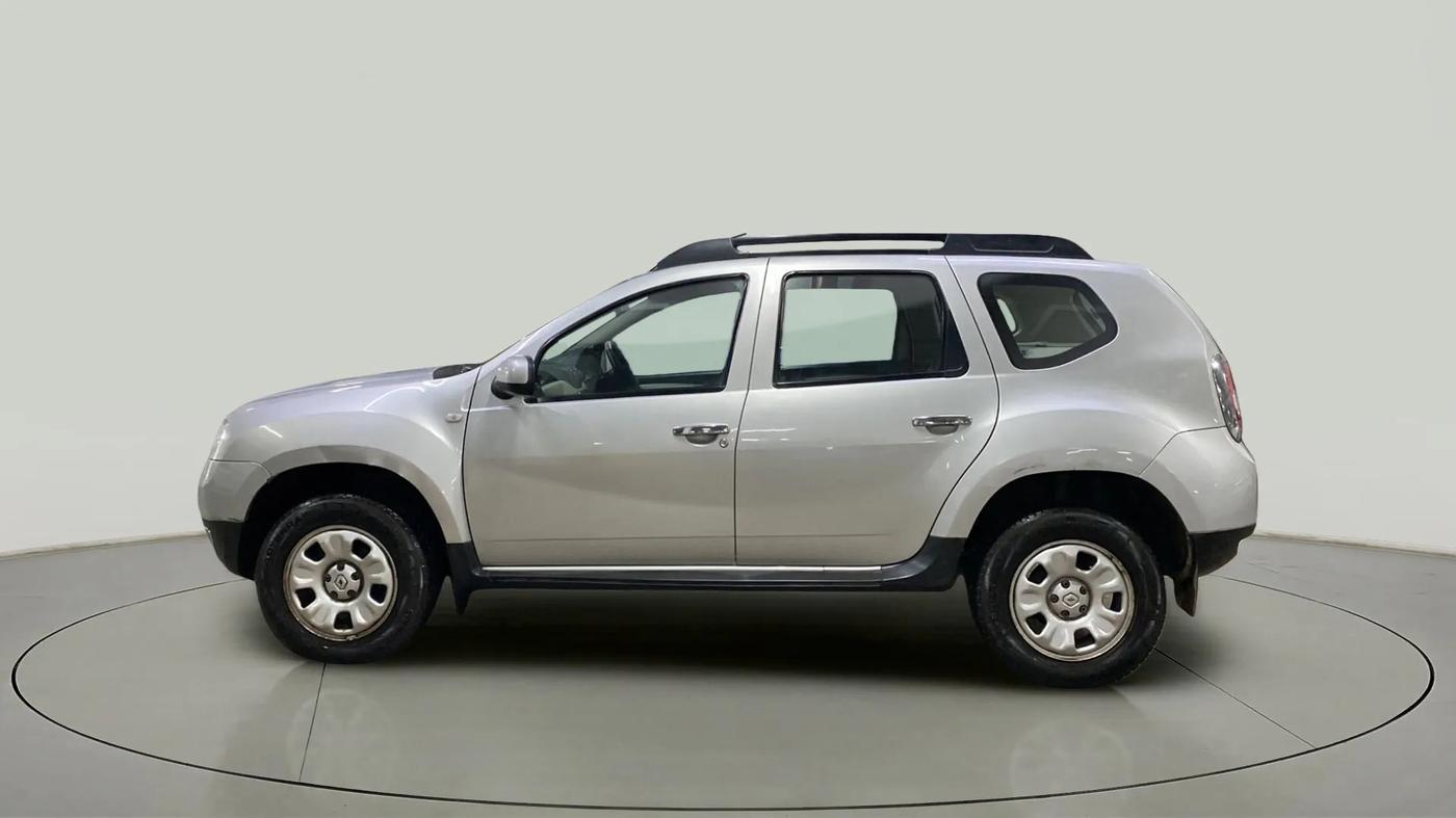 2014 Renault Duster RXL PETROL, Petrol, Manual, 18,717 km, Left Side