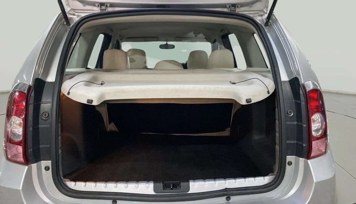 2014 Renault Duster RXL PETROL, Petrol, Manual, 18,717 km, Boot Inside