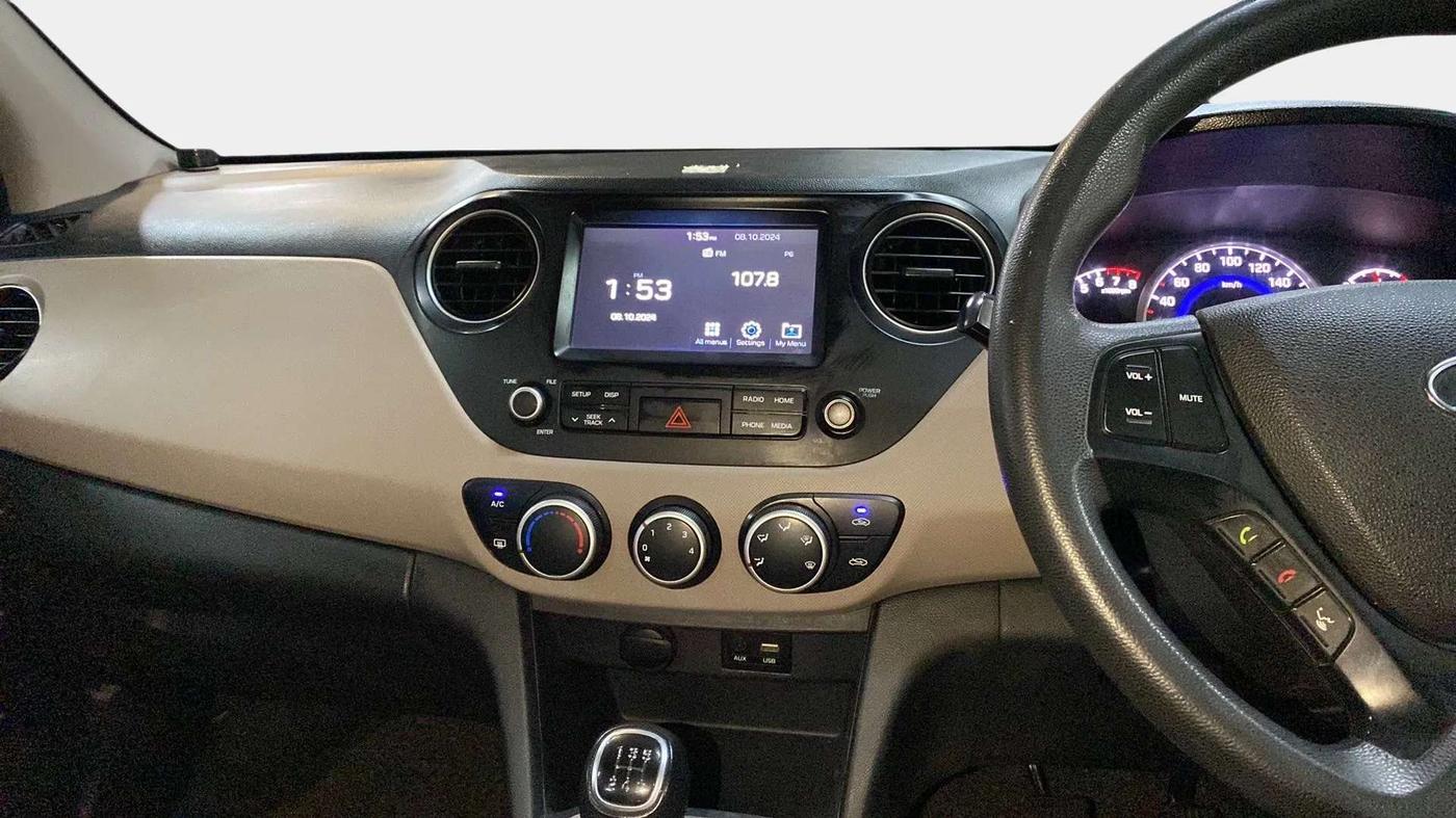 2018 Hyundai Grand i10 SPORTZ 1.2 KAPPA VTVT, Petrol, Manual, 63,697 km, Air Conditioner