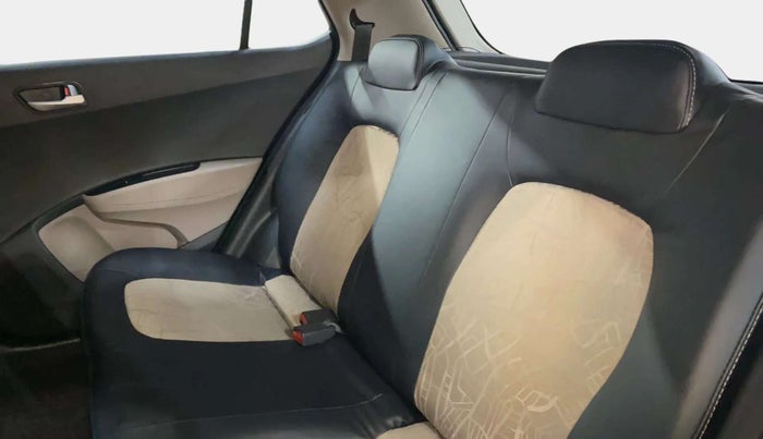 2018 Hyundai Grand i10 SPORTZ 1.2 KAPPA VTVT, Petrol, Manual, 63,697 km, Right Side Rear Door Cabin