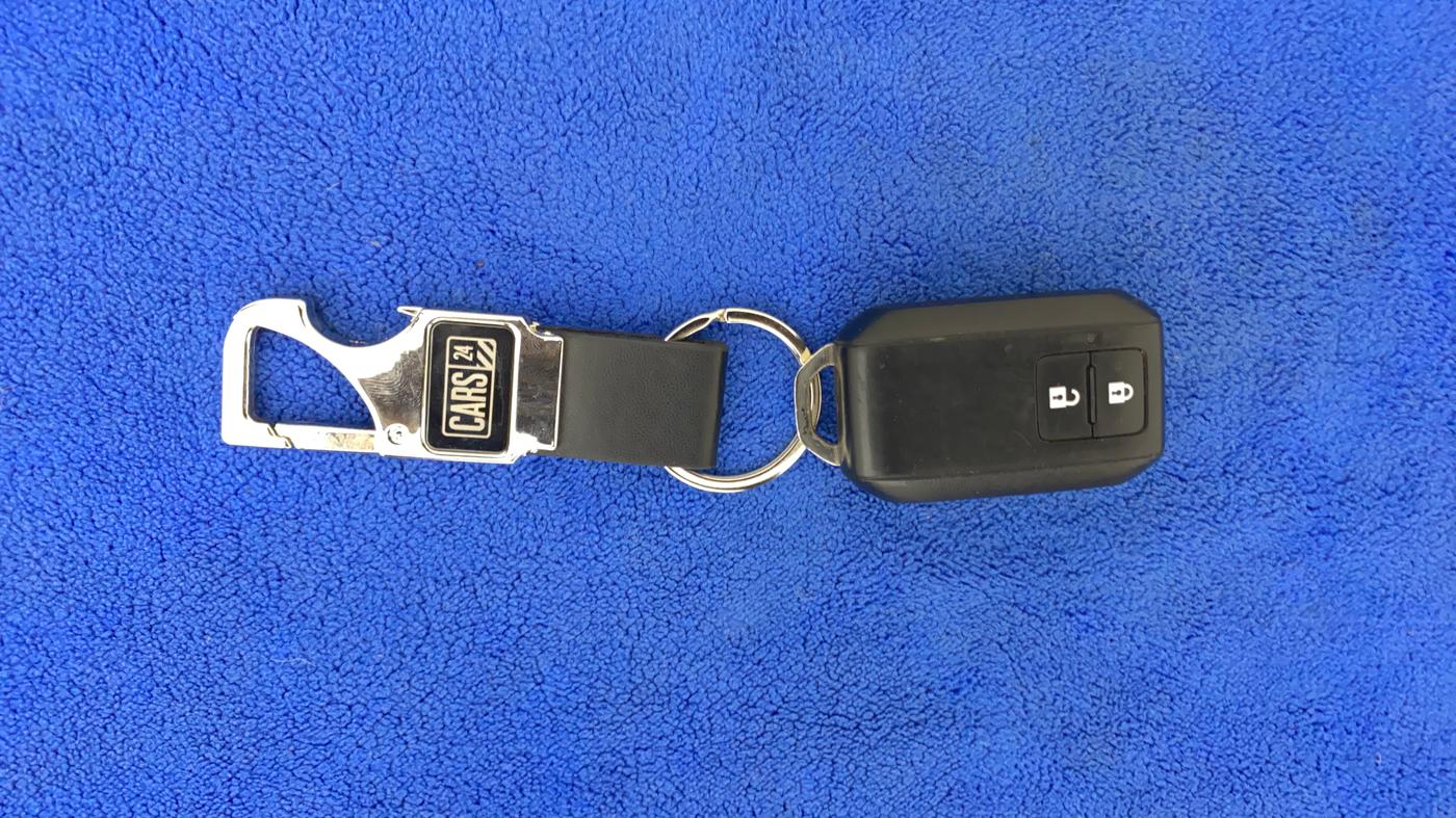 2023 Maruti BREZZA ZXI + SMART HYBRID, Petrol, Manual, 17,993 km, Key Close Up