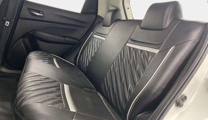2023 Maruti Swift VXI, Petrol, Manual, 28,400 km, Right Side Rear Door Cabin