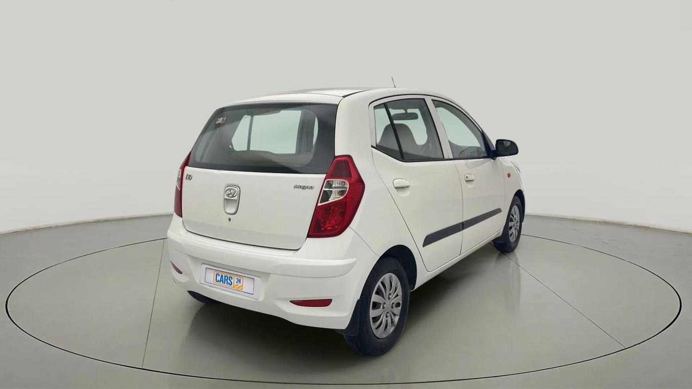 2013 Hyundai i10 MAGNA 1.1, Petrol, Manual, 56,647 km, Right Back Diagonal