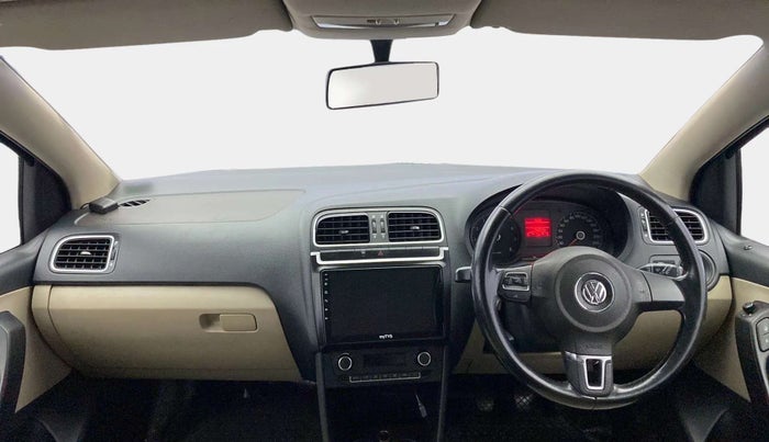 2013 Volkswagen Polo HIGHLINE1.2L, Petrol, Manual, 76,288 km, Dashboard