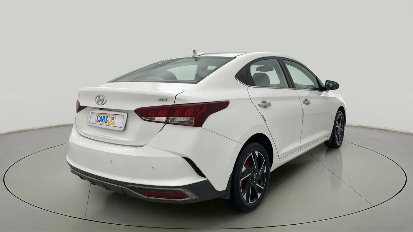 2020 Hyundai Verna SX (O) 1.5 CRDI, Diesel, Manual, 43,430 km, Right Back Diagonal