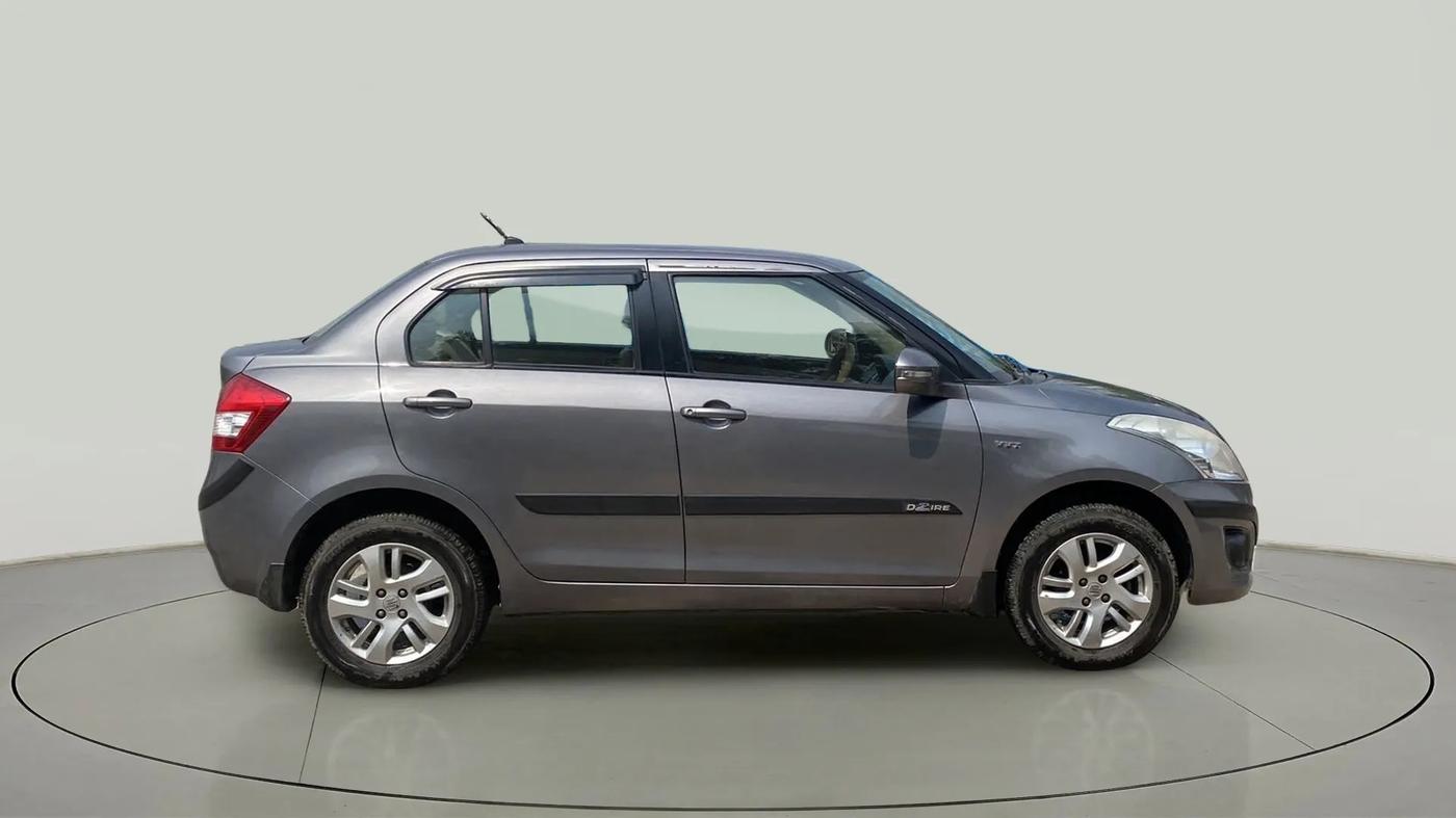2014 Maruti Swift Dzire ZXI, Petrol, Manual, 74,594 km, Right Side