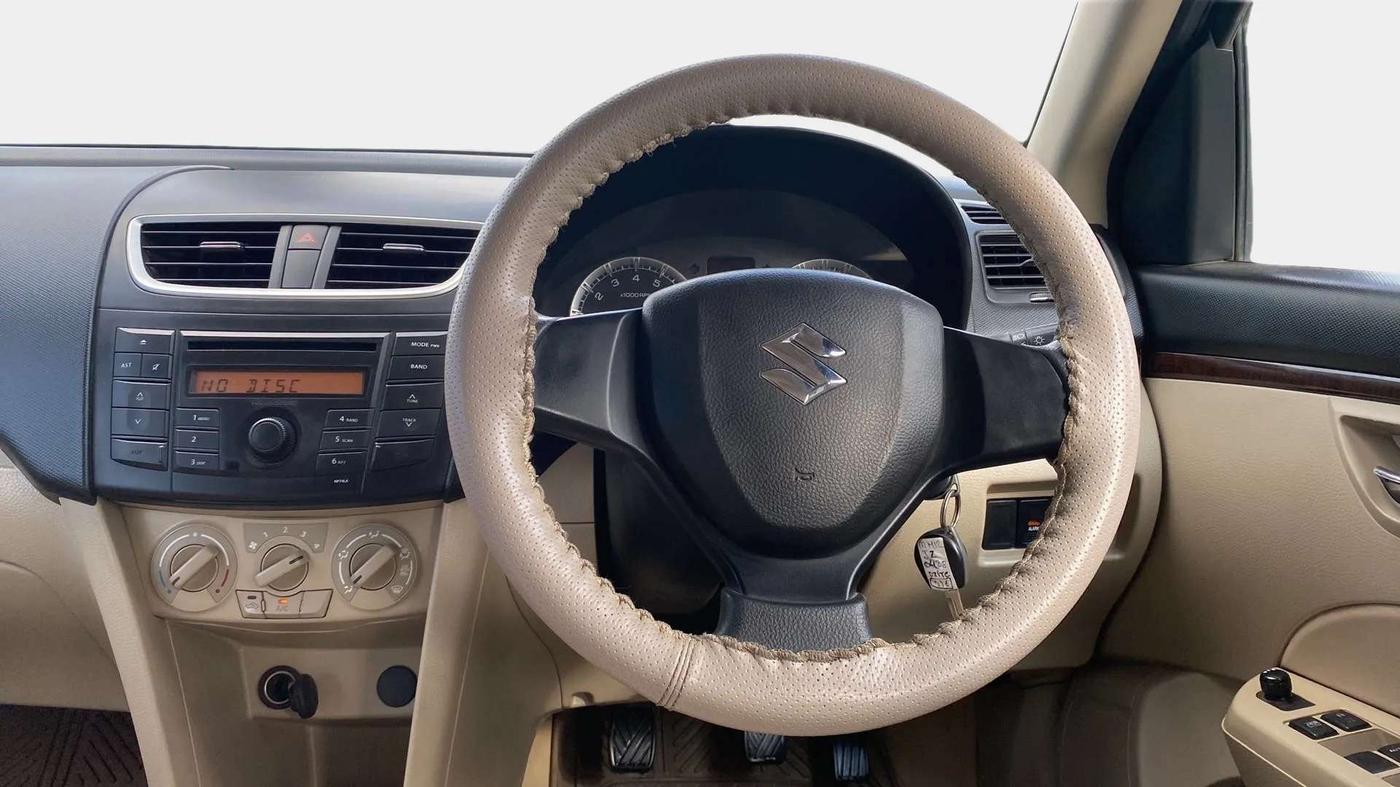2013 Maruti Swift Dzire VXI, Petrol, Manual, 82,131 km, Steering Wheel Close Up