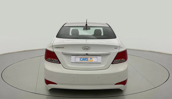 2015 Hyundai Verna FLUIDIC 4S 1.6 VTVT S, CNG, Manual, 59,250 km, Back/Rear