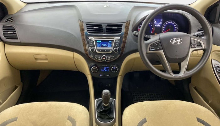 2015 Hyundai Verna FLUIDIC 4S 1.6 VTVT S, CNG, Manual, 59,250 km, Dashboard