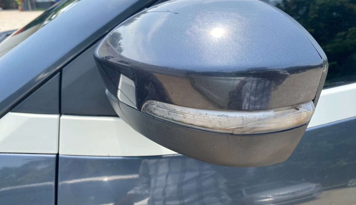 2019 Tata NEXON XZA PLUS PETROL, Petrol, Automatic, 45,692 km, Left rear-view mirror - Indicator light has minor damage