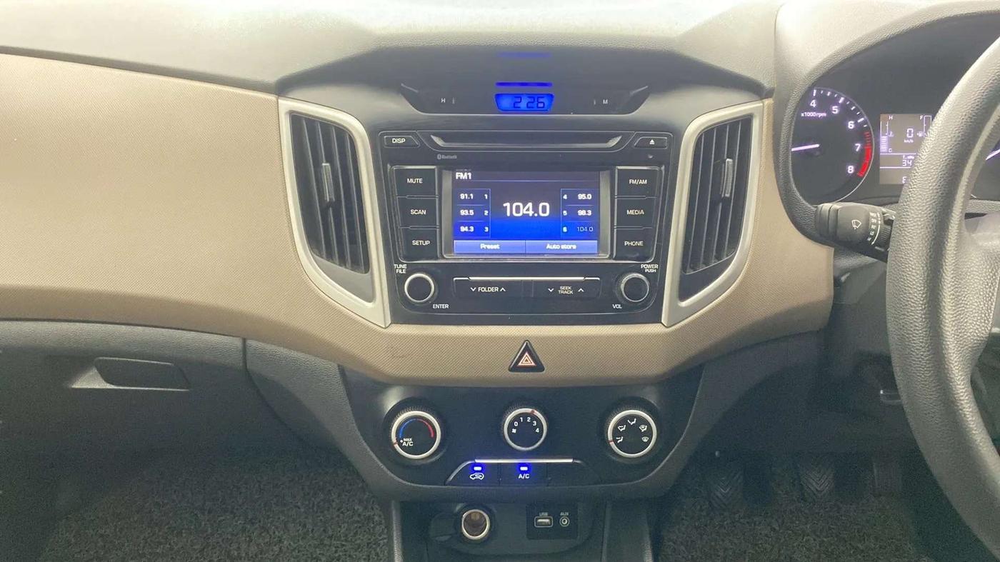 2017 Hyundai Creta E PLUS 1.6 PETROL, Petrol, Manual, 67,942 km, Air Conditioner