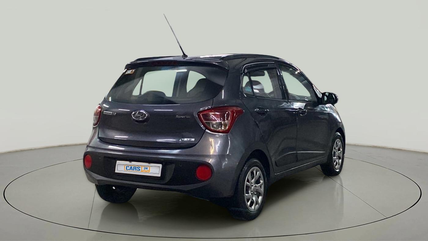 2017 Hyundai Grand i10 SPORTZ (O) 1.2 KAPPA VTVT, Petrol, Manual, 29,490 km, Right Back Diagonal