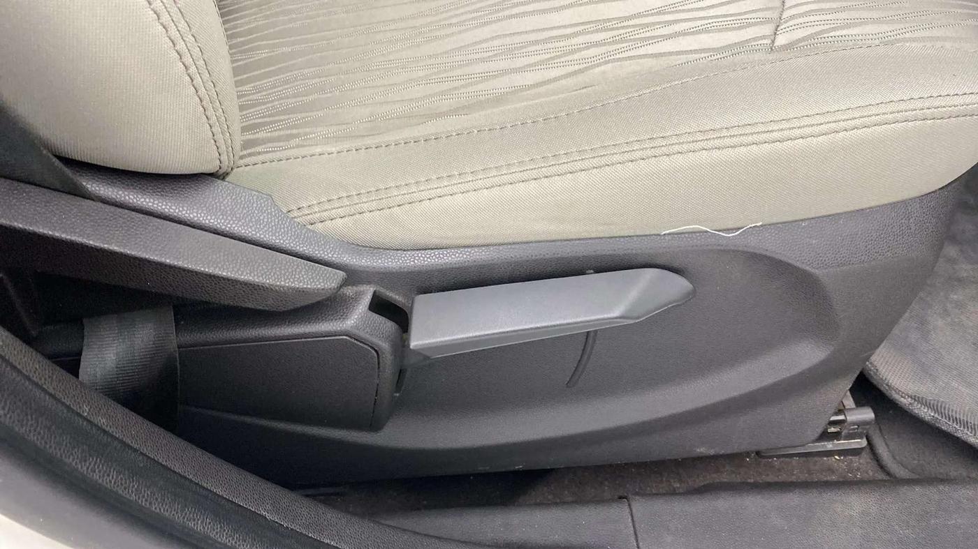 2016 Ford Ecosport TITANIUM 1.5L DIESEL, Diesel, Manual, 92,441 km, Driver Side Adjustment Panel
