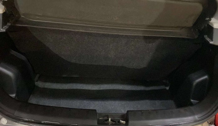 2013 Maruti Swift VXI, Petrol, Manual, 24,239 km, Boot Inside