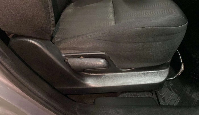 2013 Maruti Swift VXI, Petrol, Manual, 24,239 km, Driver Side Adjustment Panel