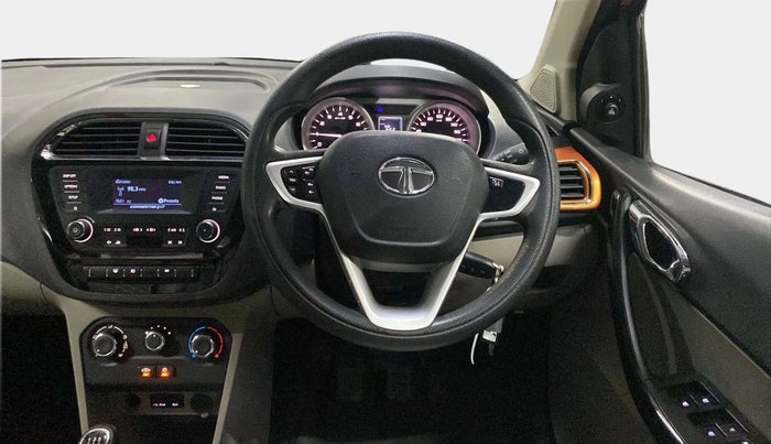 2016 Tata Tiago XZ PETROL, Petrol, Manual, 50,778 km, Steering Wheel Close Up
