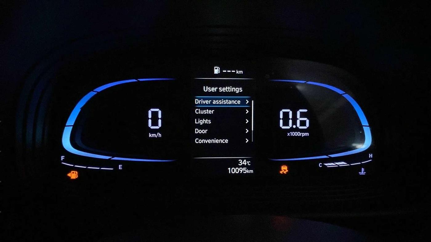 2022 Hyundai VENUE S(O) 1.2, Petrol, Manual, 10,119 km, Odometer Image