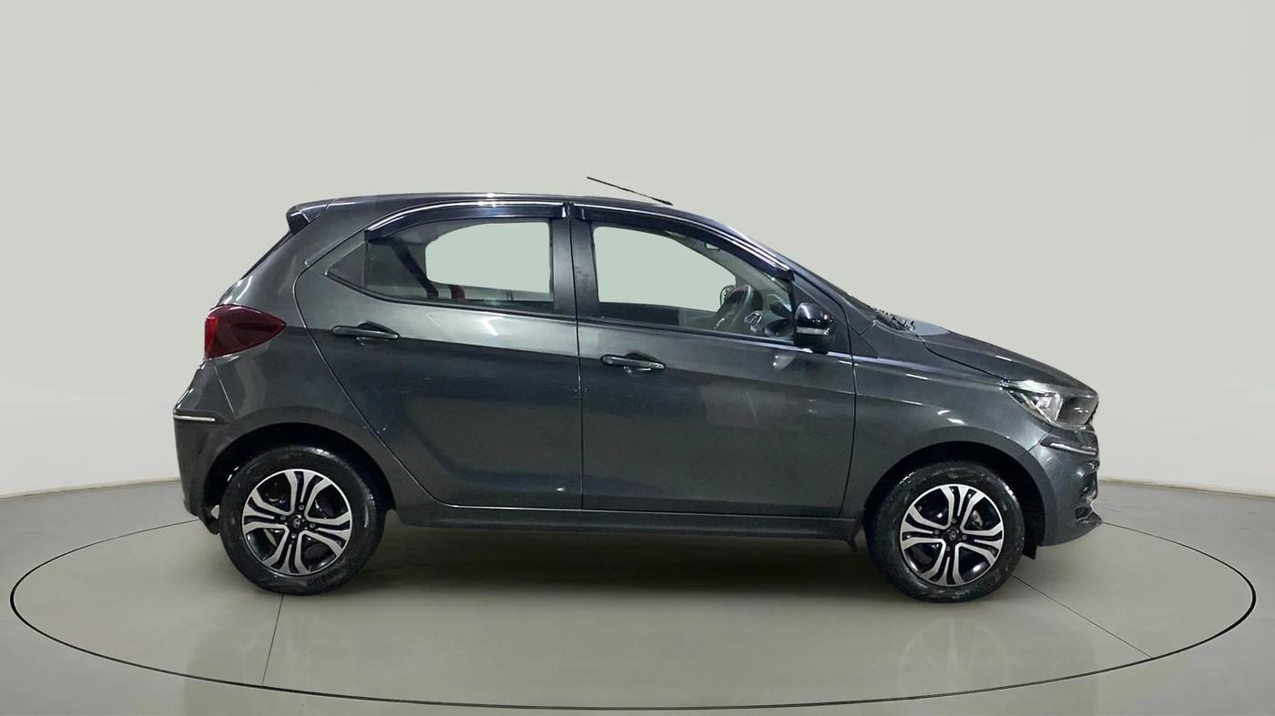 2024 Tata Tiago XT RHYTHM PETROL, Petrol, Manual, 1,183 km, Right Side View