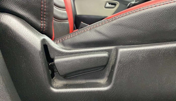 2021 Maruti Alto LXI, Petrol, Manual, 14,132 km, Driver Side Adjustment Panel