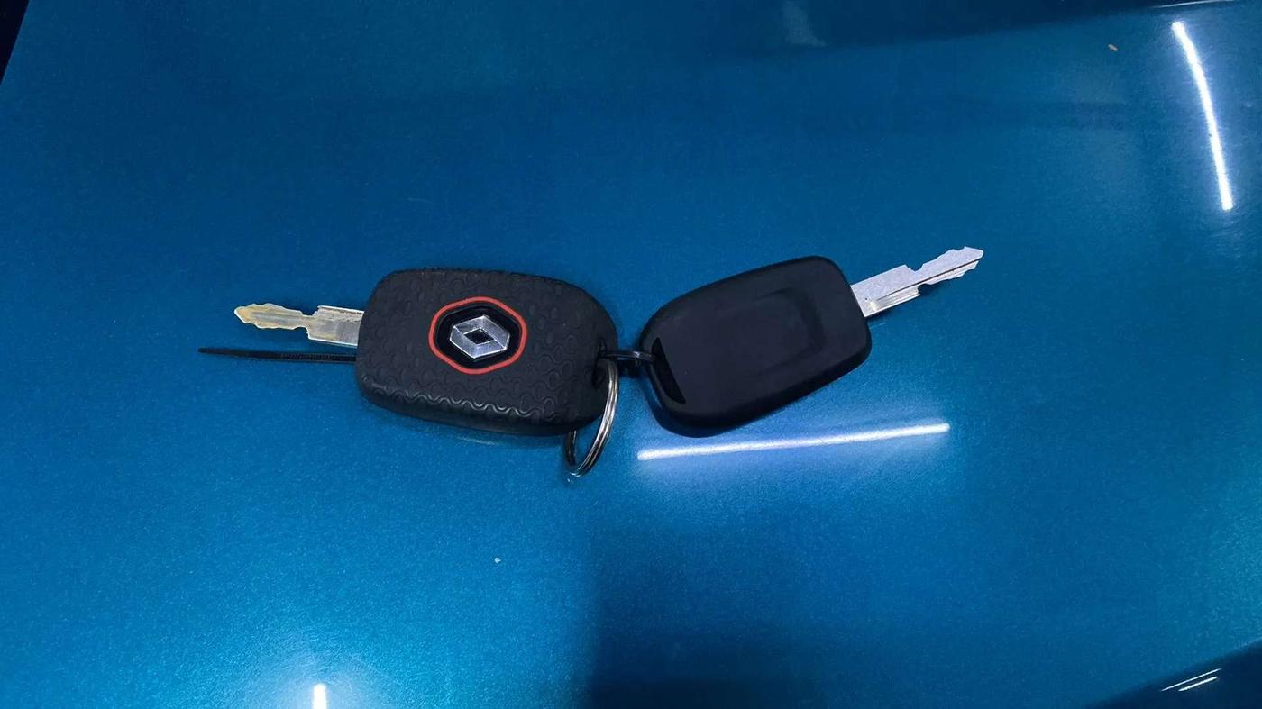 2020 Renault Kwid CLIMBER 1.0 (O), Petrol, Manual, 17,177 km, Key Close Up