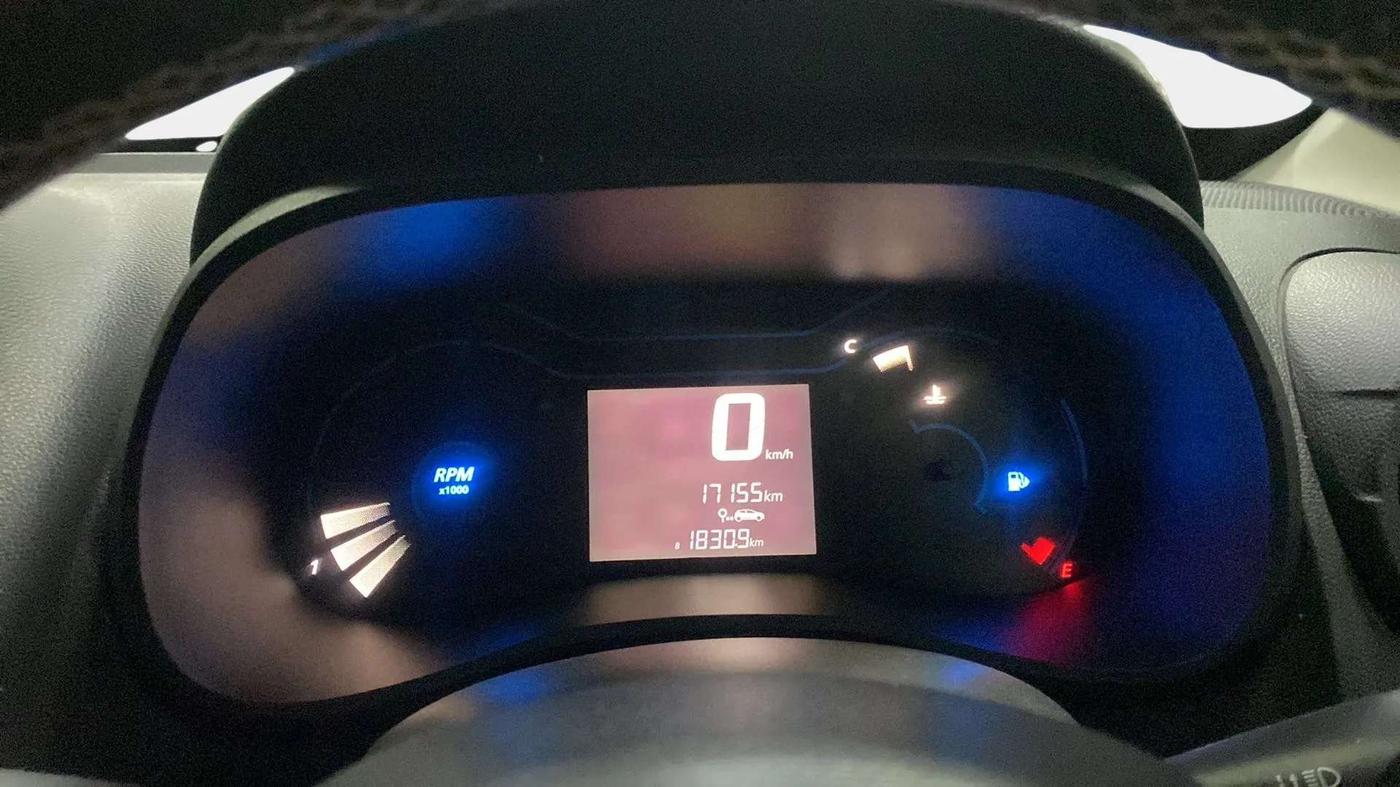 2020 Renault Kwid CLIMBER 1.0 (O), Petrol, Manual, 17,177 km, Odometer Image