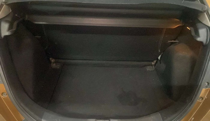 2018 Honda WR-V 1.2L I-VTEC S ALIVE EDITION, Petrol, Manual, 58,624 km, Boot Inside