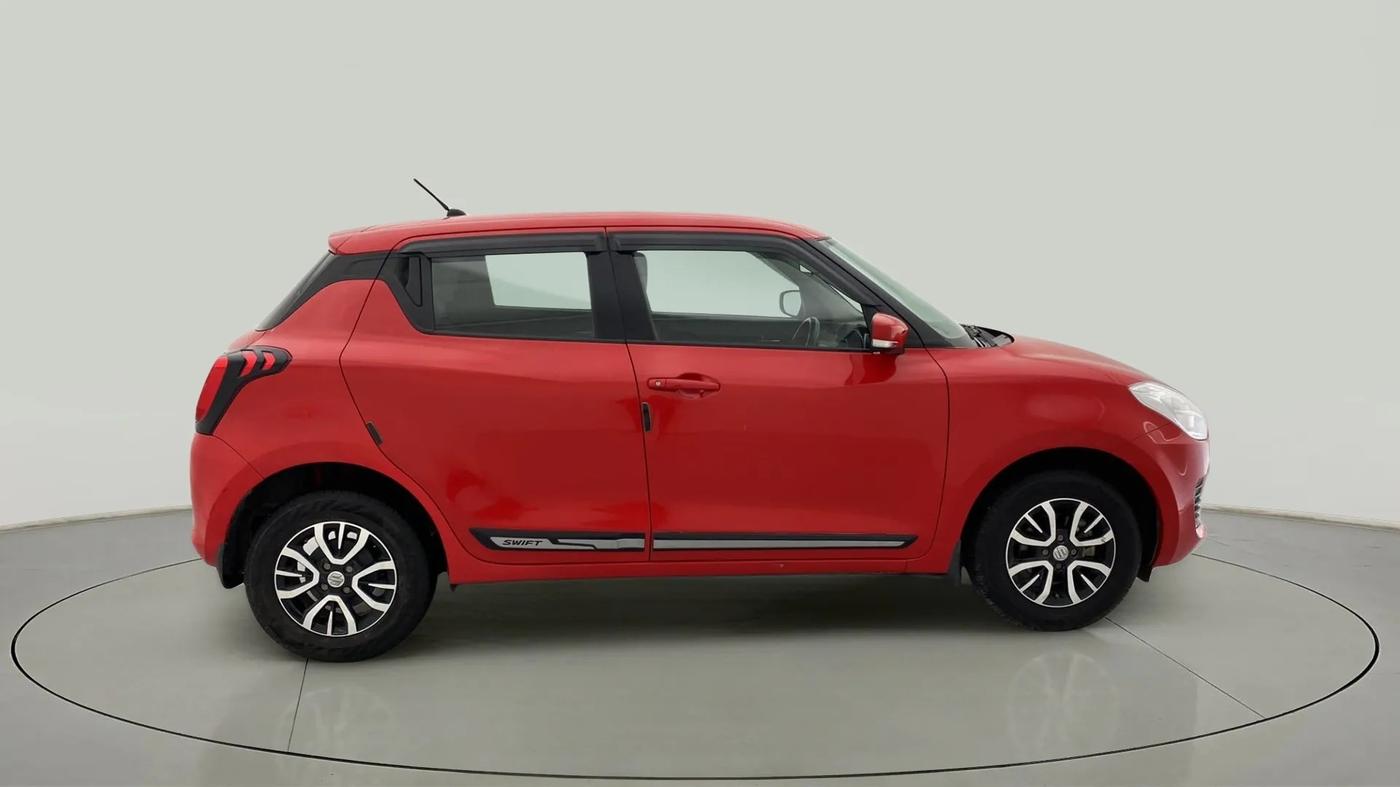 2022 Maruti Swift VXI AMT, Petrol, Automatic, 43,618 km, Right Side View