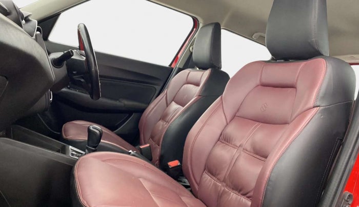 2022 Maruti Swift VXI AMT, Petrol, Automatic, 43,618 km, Right Side Front Door Cabin