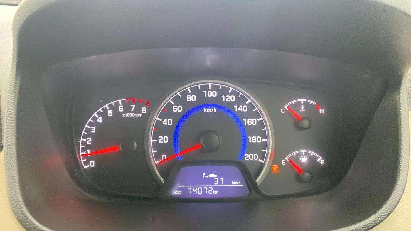 2017 Hyundai Grand i10 MAGNA 1.2 KAPPA VTVT, Petrol, Manual, 74,255 km, Odometer Image