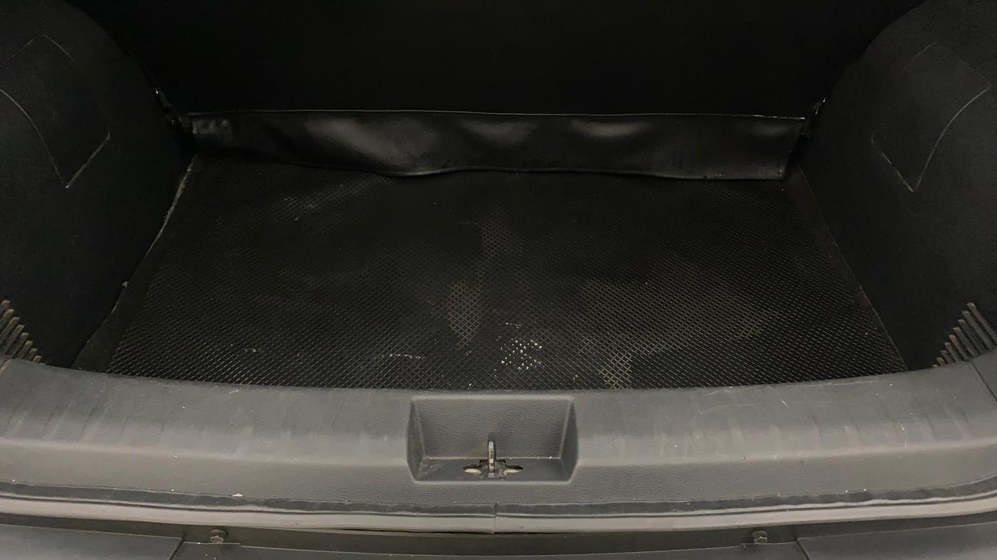 2021 Nissan MAGNITE XE, Petrol, Manual, 34,755 km, Boot Inside