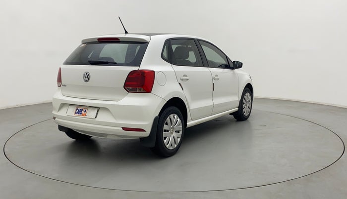 2017 Volkswagen Polo COMFORTLINE 1.2L, Petrol, Manual, 53,810 km, Right Back Diagonal