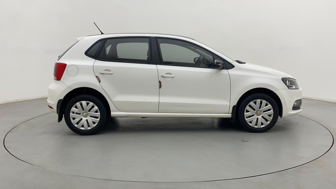 2017 Volkswagen Polo COMFORTLINE 1.2L, Petrol, Manual, 53,810 km, Right Side View