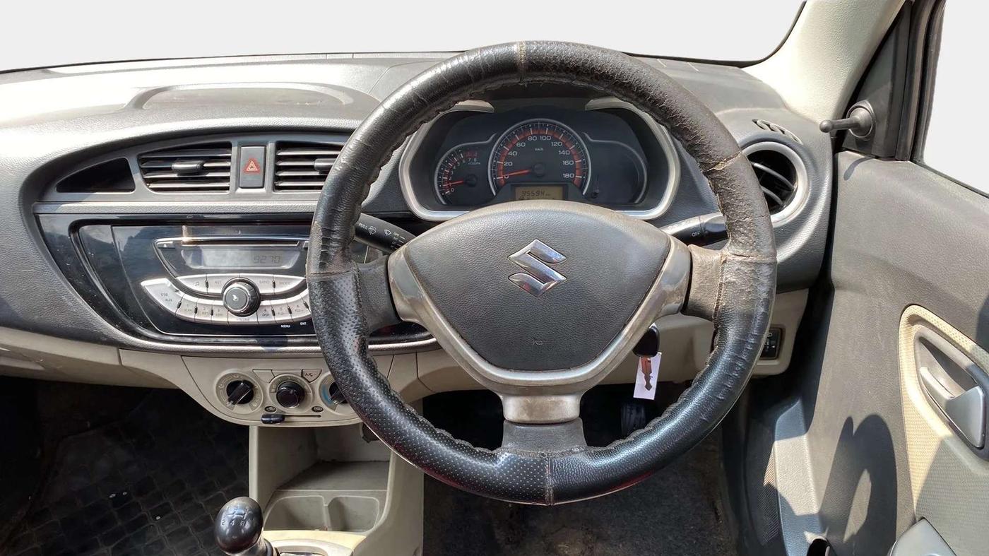 2017 Maruti Alto K10 VXI, Petrol, Manual, 95,596 km, Steering Wheel Close Up