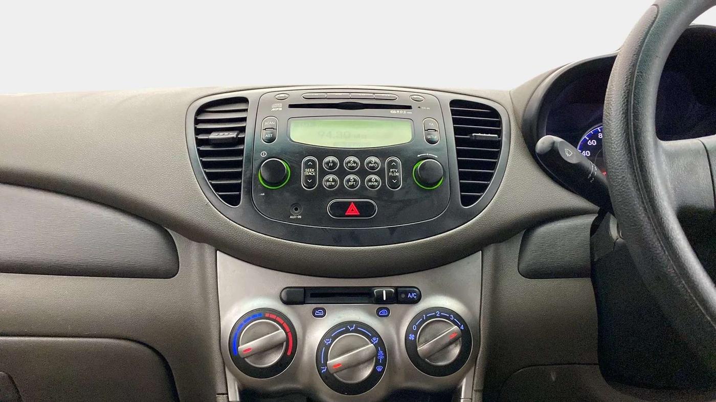 2015 Hyundai i10 MAGNA 1.1, Petrol, Manual, 71,021 km, Air Conditioner