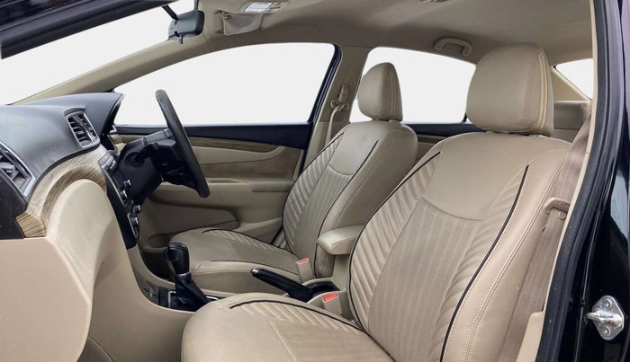 2019 Maruti Ciaz DELTA AT 1.5 SHVS PETROL, Petrol, Automatic, 55,479 km, Right Side Front Door Cabin