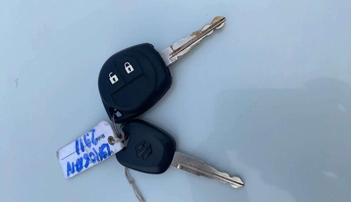 2014 Maruti Celerio ZXI, Petrol, Manual, 58,580 km, Key Close Up