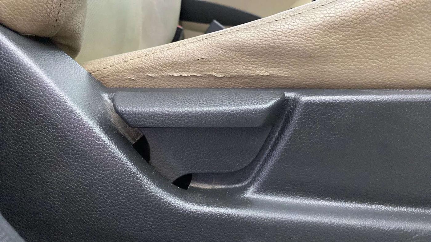 2017 Hyundai Eon ERA +, Petrol, Manual, 55,375 km, Driver Side Adjustment Panel