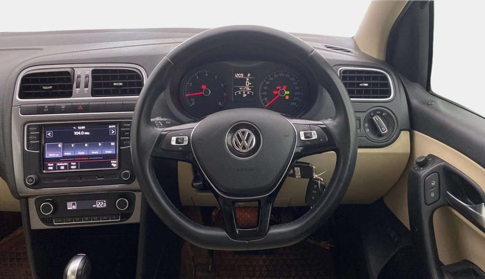 2021 Volkswagen Vento HIGHLINE PLUS 1.0L TSI AT, Petrol, Automatic, 41,214 km, Steering Wheel Close Up