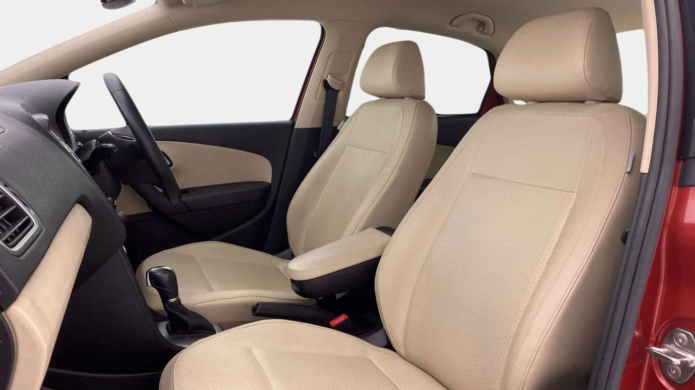 2021 Volkswagen Vento HIGHLINE PLUS 1.0L TSI AT, Petrol, Automatic, 41,214 km, Right Side Front Door Cabin