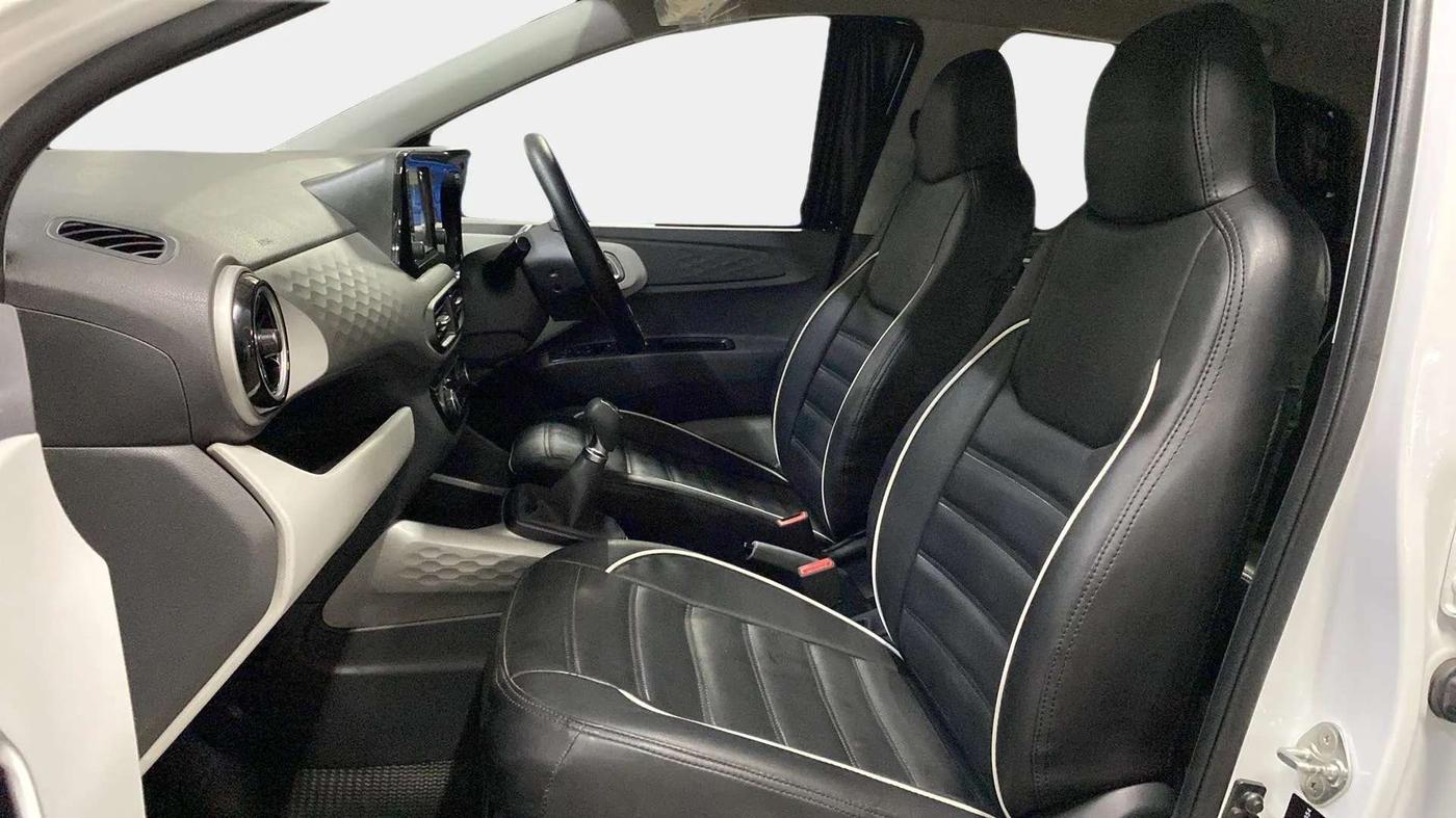 2022 Hyundai GRAND I10 NIOS SPORTZ 1.2 KAPPA VTVT CNG, CNG, Manual, 9,967 km, Right Side Front Door Cabin