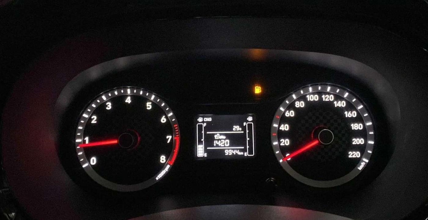 2022 Hyundai GRAND I10 NIOS SPORTZ 1.2 KAPPA VTVT CNG, CNG, Manual, 9,967 km, Odometer Image