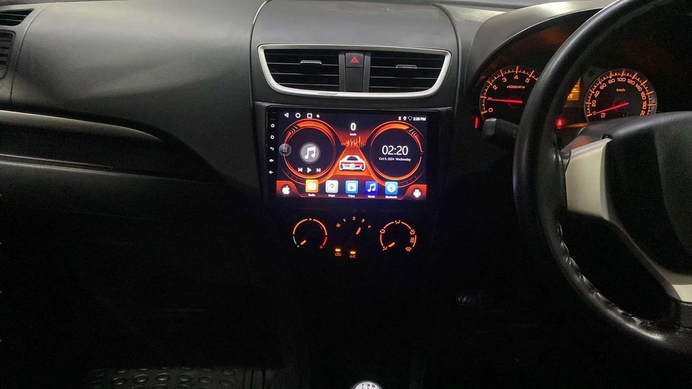 2017 Maruti Swift VXI, Petrol, Manual, 24,759 km, Air Conditioner