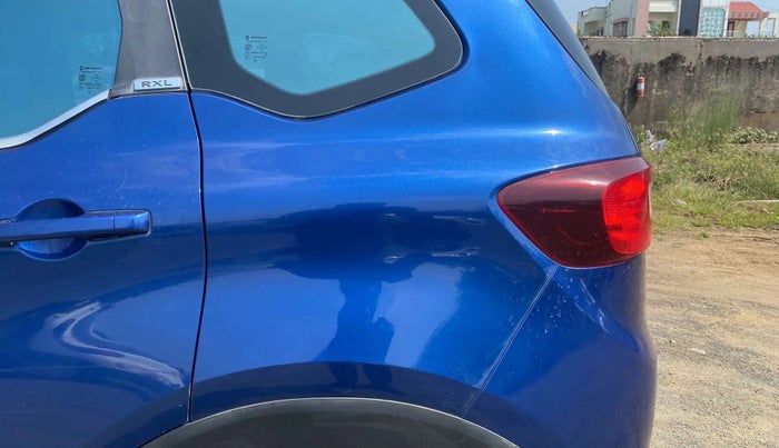 2019 Renault TRIBER RXL MT, Petrol, Manual, 31,566 km, Left quarter panel - Minor scratches